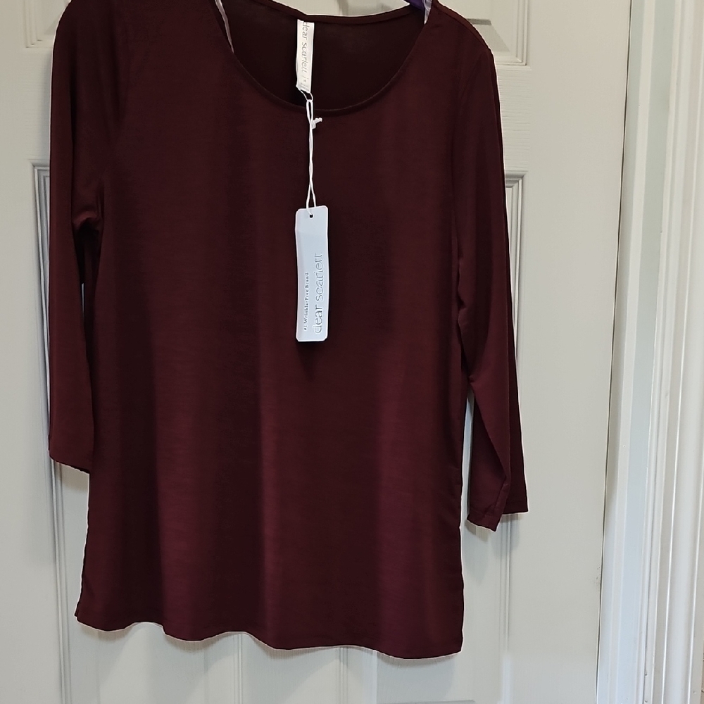 Scarlett Red Fitted Blouse with 3/4 Sleeves